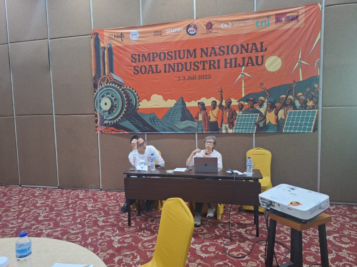 Simposium Nasional Soal Industri Hijau